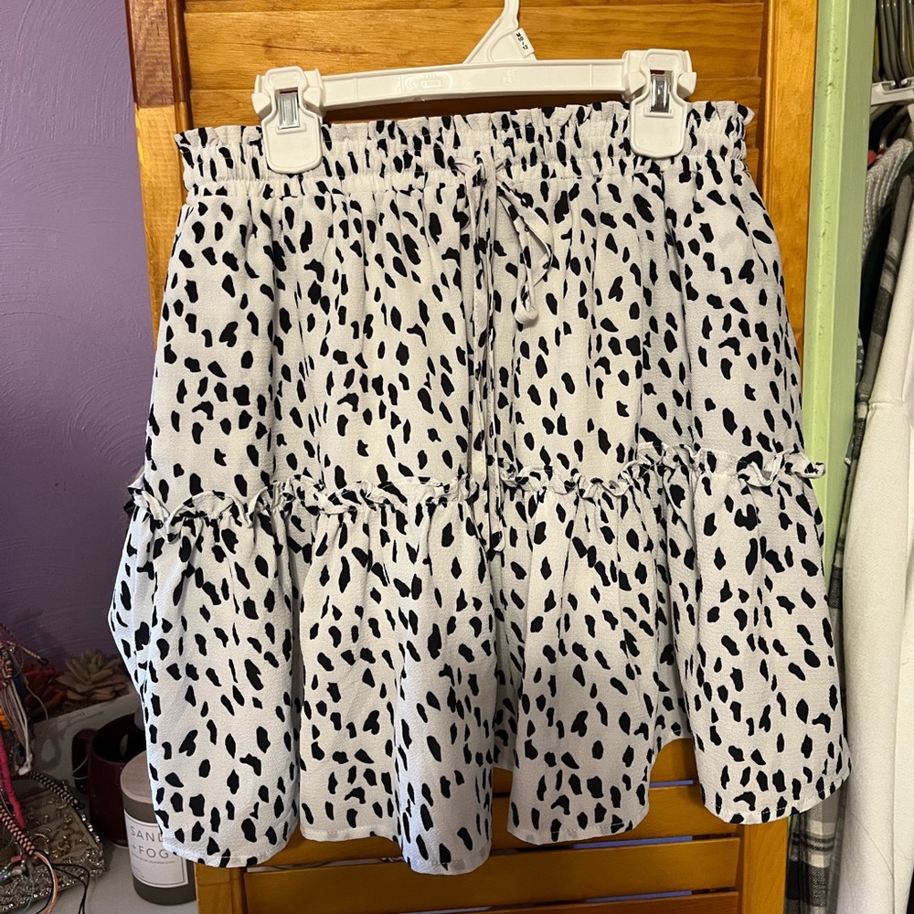 Princess Polly Dalmatian print mini skirt - size 4